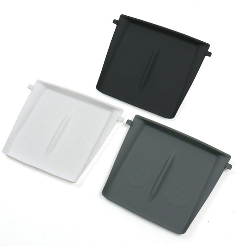 Suitable for Tesla's updated Model 3/Y central control wireless charging silicone pad anti slip protective pad modification